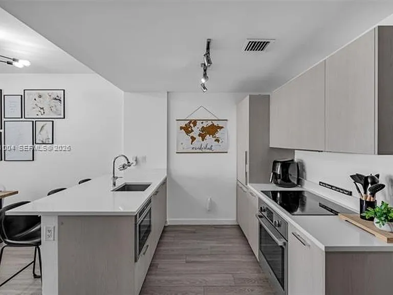 501 NE 31st Street Cu #3704 — Photo 5