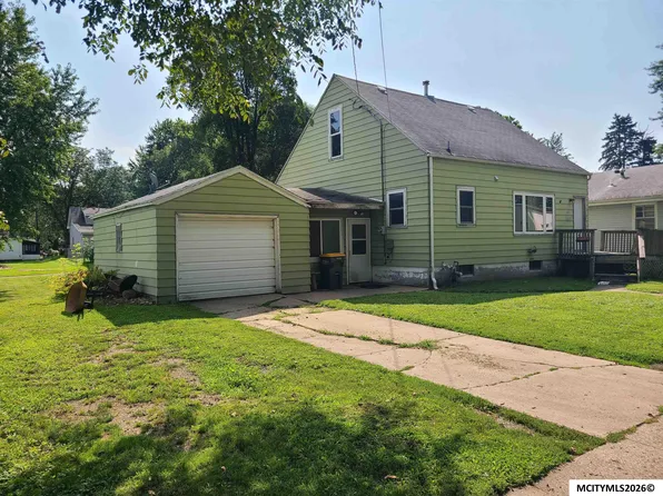507 S Polk Ave, Mason City, IA 50401