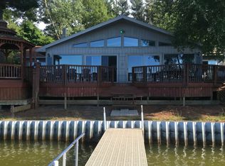 9232 W Silver Lake Rd, Mears, MI 49436