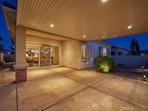 3rd image of 930 Avenal Way