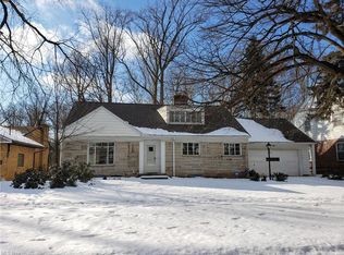 5720 Onaway Oval, Parma, OH 44130