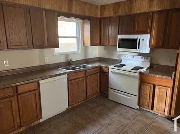 6405 Richland Plaza Dr APT A, North Richland Hills, TX 76180