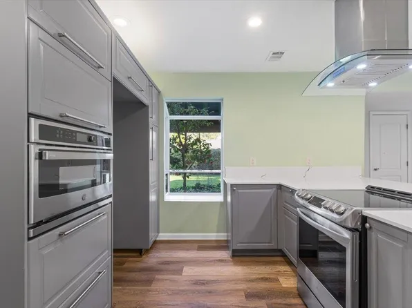 4826 Garden Homes Pl, Elk Grove, CA 95758