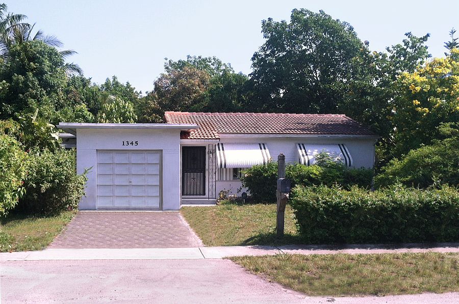 1st image of 1345 NE 130th St