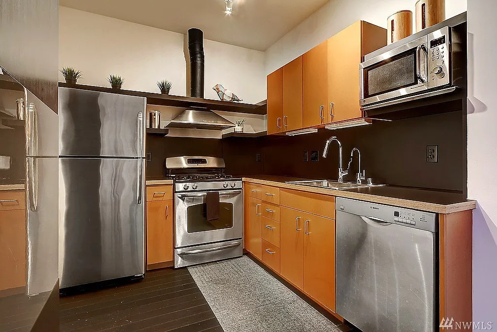 1 bed, 633 sqft, $2,400 — Photo 4