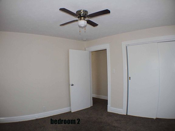 4th image of 1020 Moen Ave #2W