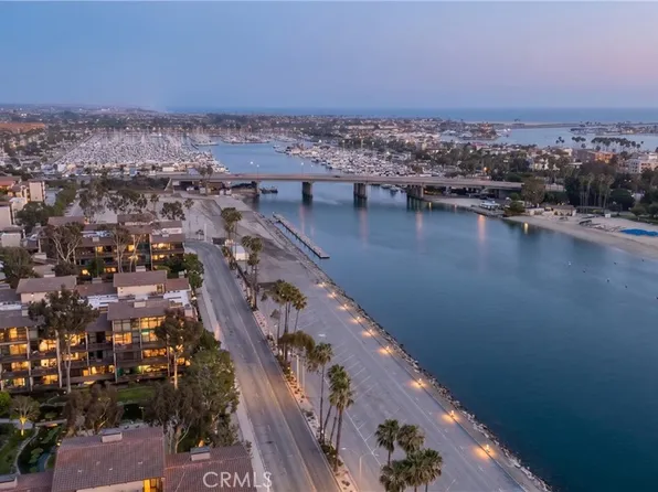 8208 Marina Pacifica Dr N, Long Beach, CA 90803