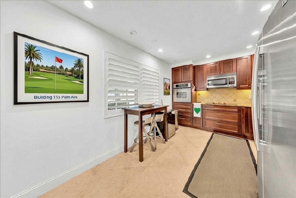 3505 Oaks Way #109, photo 4