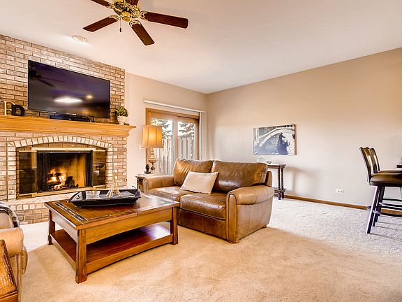 4th image of 26W140 Klein Creek Dr
