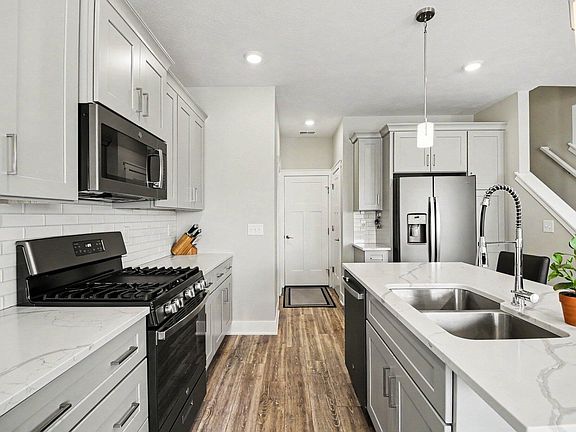 2nd image of 3383 Kings River St SW #4