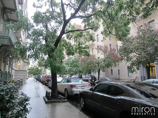 Rented by Miron Properties | media 33