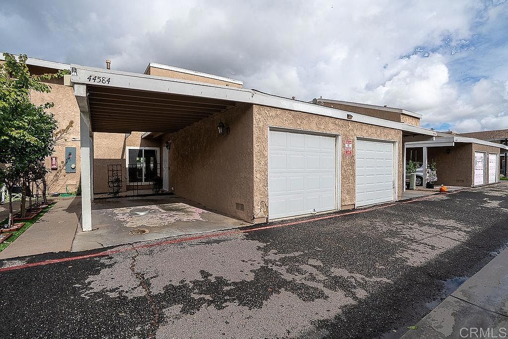 44584 La Paz Rd, Temecula, CA 92592 | Zillow