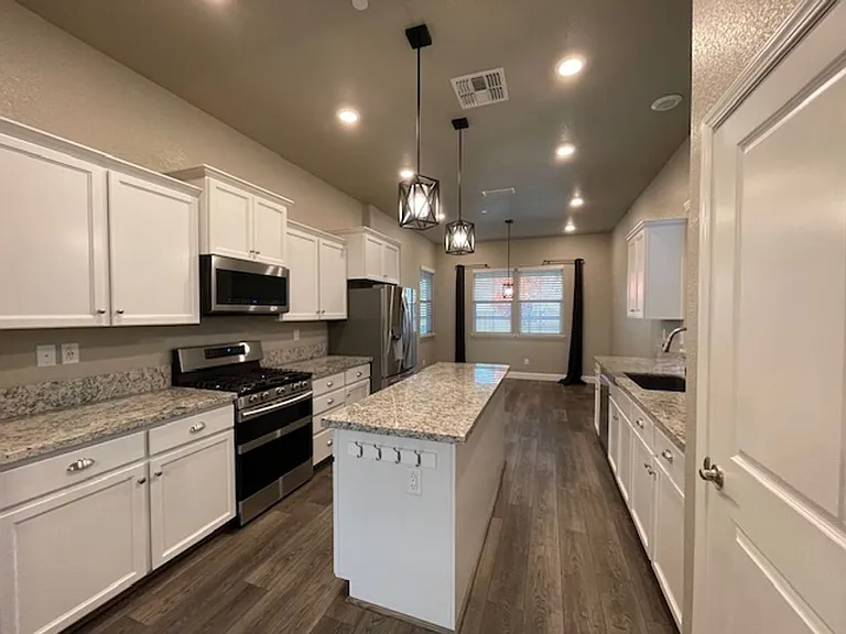 5073 Creekhollow Way — Photo 5