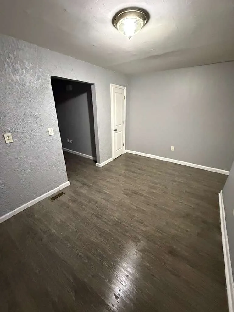 2 bed, $2,150 — Photo 3
