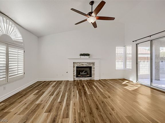 2nd image of 2105 Fountain Springs Dr