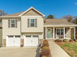 1841 Short Leaf Ln, Soddy Daisy, TN 37379