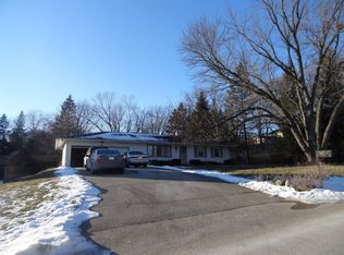 N3127 Williams St, Lake Geneva, WI 53147