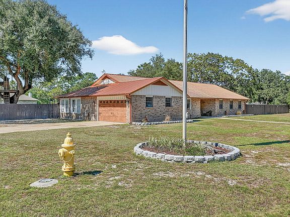 2nd image of 6500 Calle De Lago