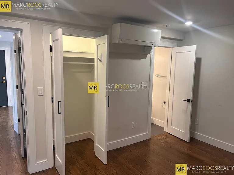 365 Hanover St #7 — Photo 5