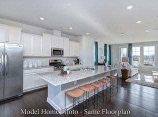 7945 Reunion Row Dr, Charlotte, NC 28277