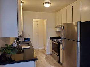 239 Easy St #10, Mountain View, CA 94043