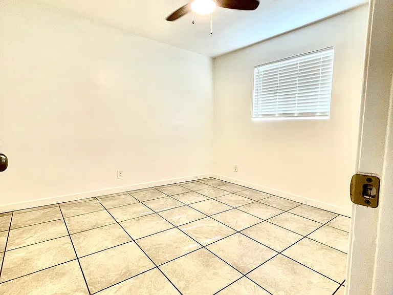 1058 W Flint St #B — Photo 13