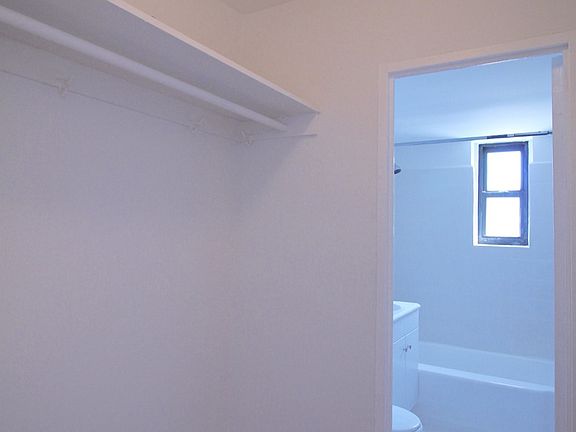 4th image of 19 Hamilton Ter APT 3K