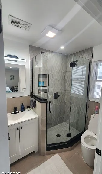 731 Lake Ave #2 — Photo 5