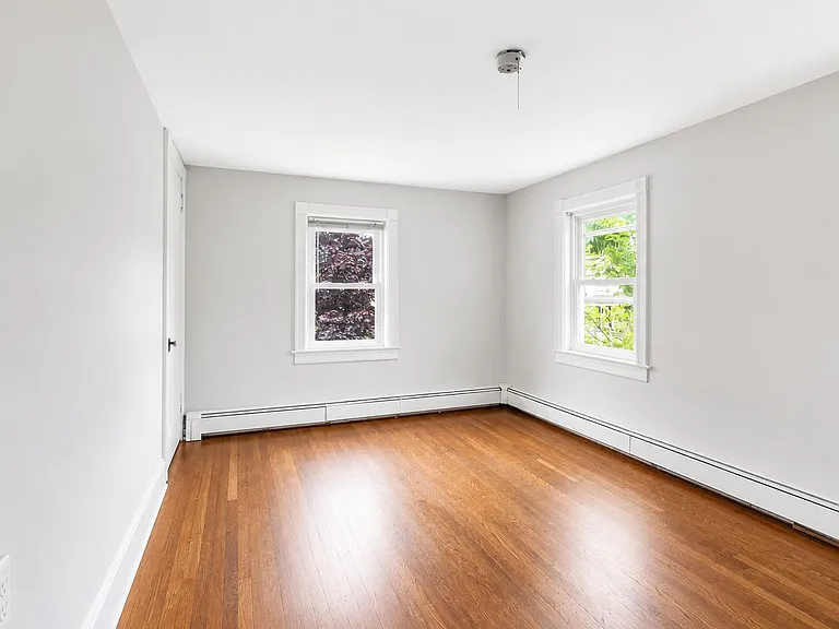 217 Church St — Photo 15
