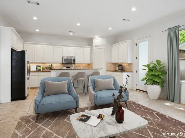 2525 N Garrett Ave, Dallas, TX 75206
