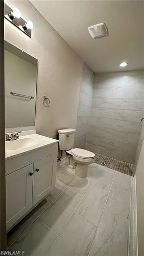 1027 Andalusia Blvd #1027 Photo 1