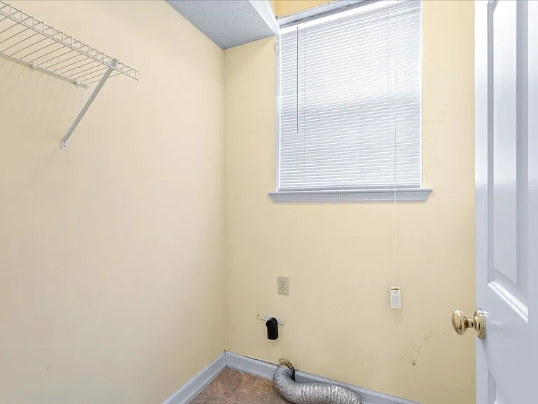 5403 Sasha Ct — Photo 8