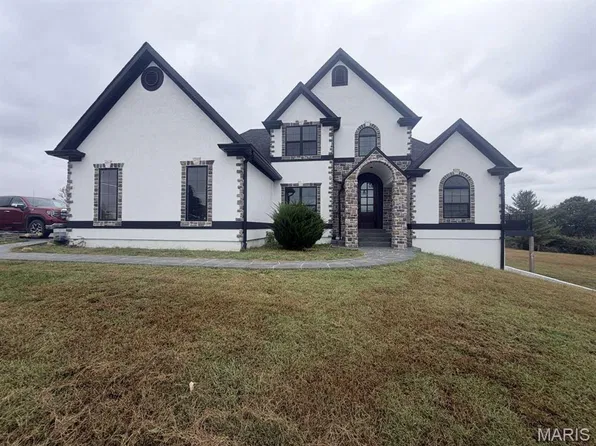 1821 County Road 355, Fulton, MO 65251