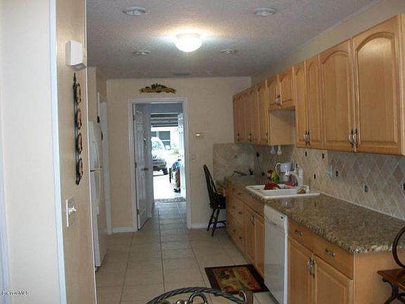 3rd image of 1487 Beechfern Dr #12