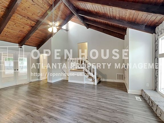 4th image of 904 Branford Ln NW