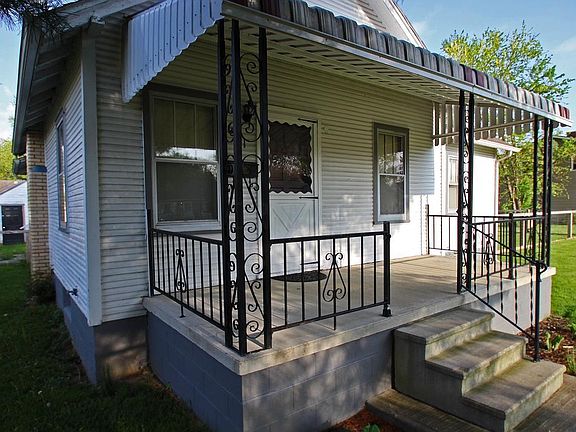 4th image of 621 N Zane Ave