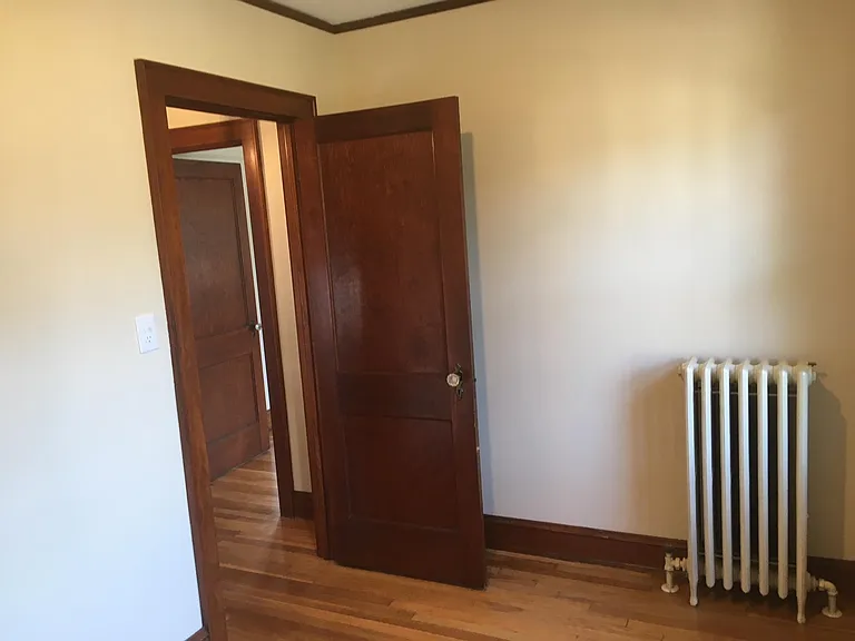 Smaller third bedroom