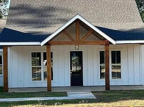 43247 Carriage Ln, Franklinton, LA 70438
