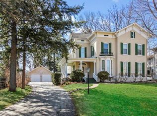 871 W Stephenson, Freeport, IL 61032