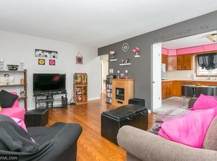 1665 Laurie Rd E, Maplewood, MN 55109