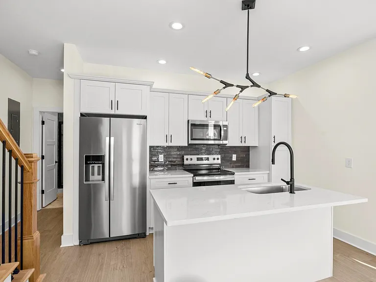3811 Dr Walter S Davis Blvd #3811 — Photo 4