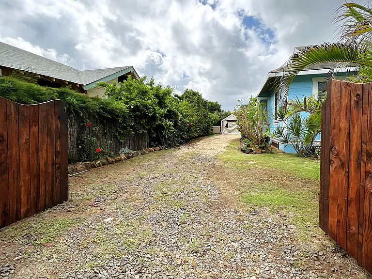 1111 Kealoha Rd — Photo 5