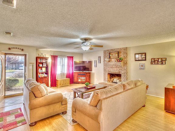 5th image of 2808 Willow Springs Rd