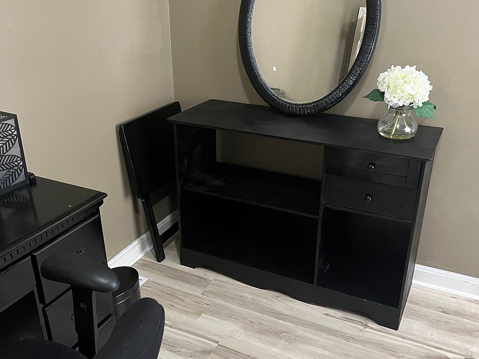 2nd image of 4429 Wabash Ave #1