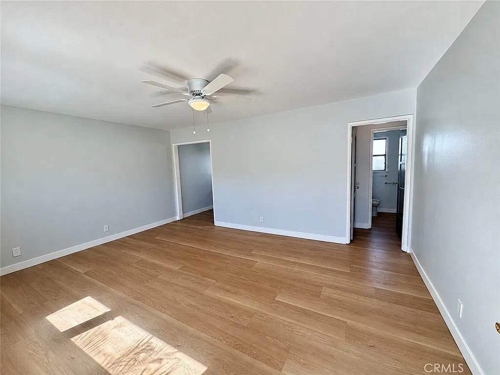 2 bed, 850 sqft, $2,495 — Photo 3