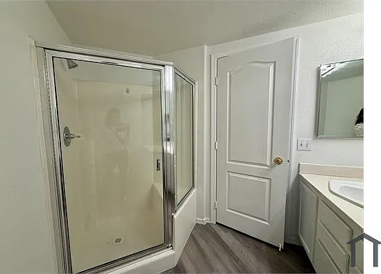 7400 W Flamingo Rd — Photo 3