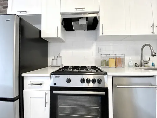 Rented by Voro NYC | media 8