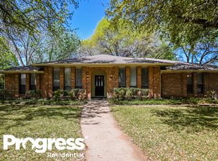 1349 Meriweather Pl, Desoto, TX 75115