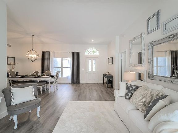 5th image of 2705 Crestfield Dr