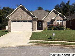 244 Rolling Brook Dr, Rogersville, AL 35652